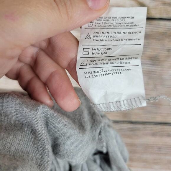 VINCE Drop Shoulder V Neck Top Tshirt Gray Large‎ - Picture 7 of 7